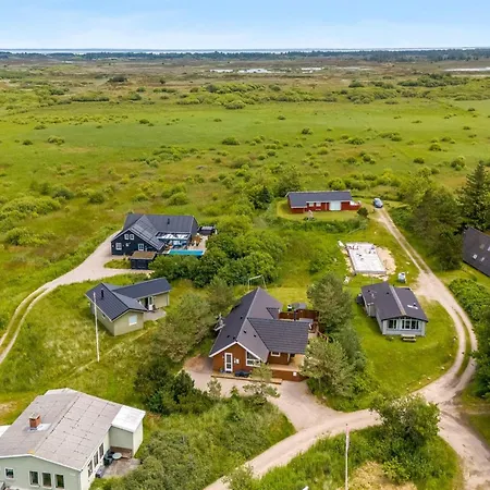 Feriehus Svenny - 800m From The Sea By Interhome Lakolk