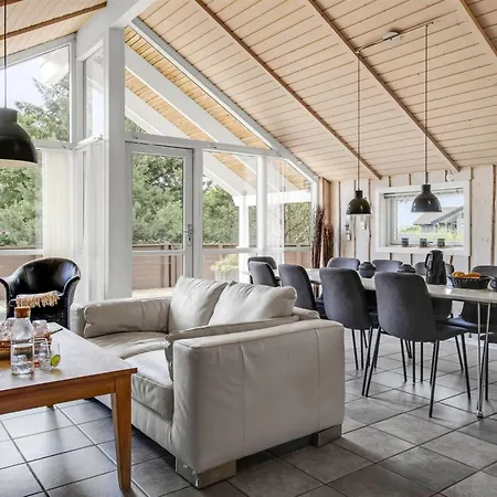 Feriehus Svenny - 800m From The Sea By Interhome Lakolk