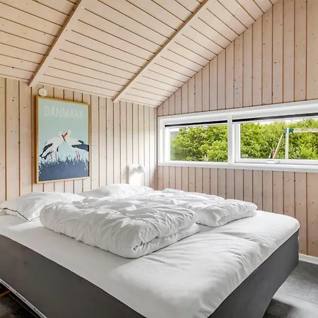 Feriehus Svenny - 800m From The Sea By Interhome